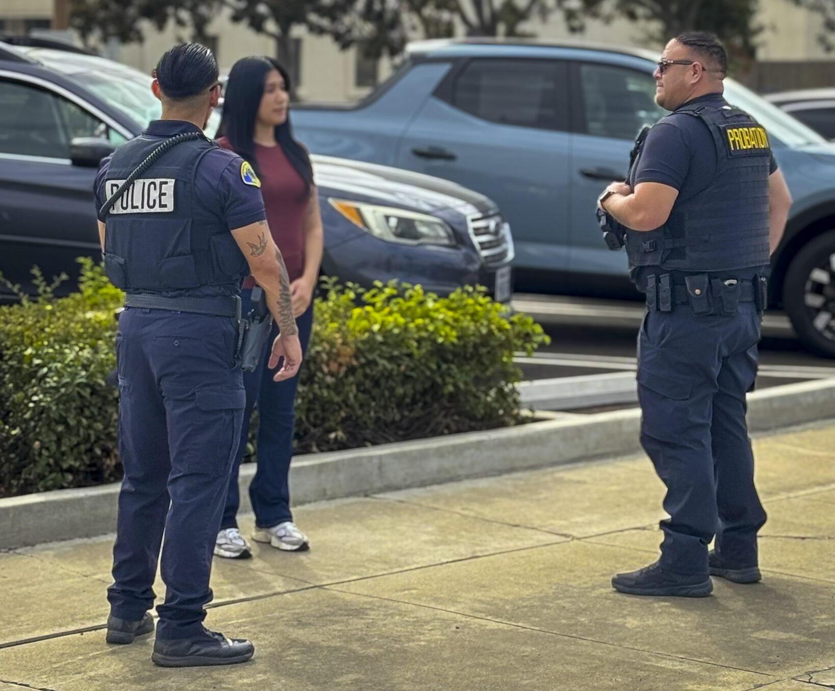 Photo with DUI officer<br />
